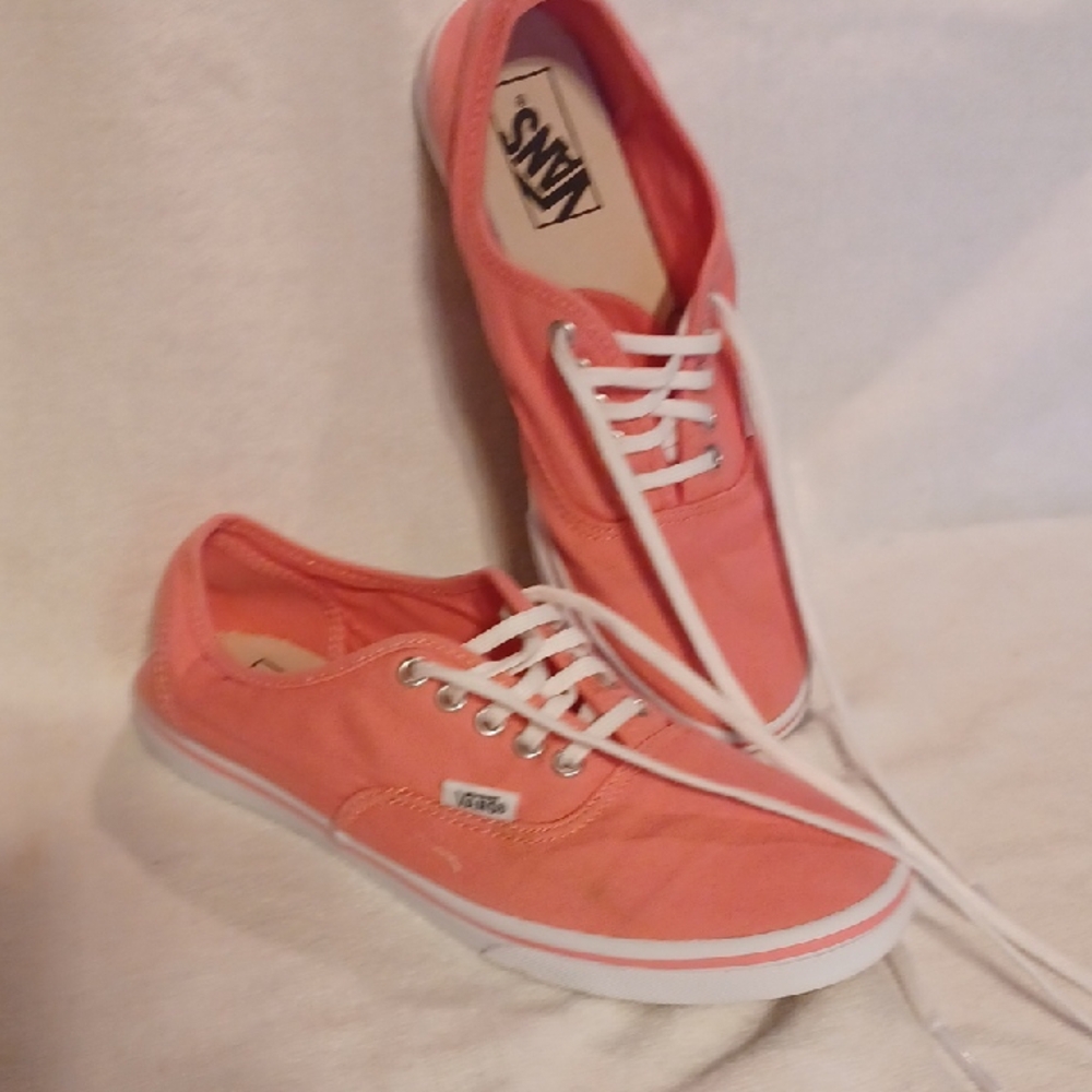 Vans Women's Pink Canvas Sneakers Size 8
